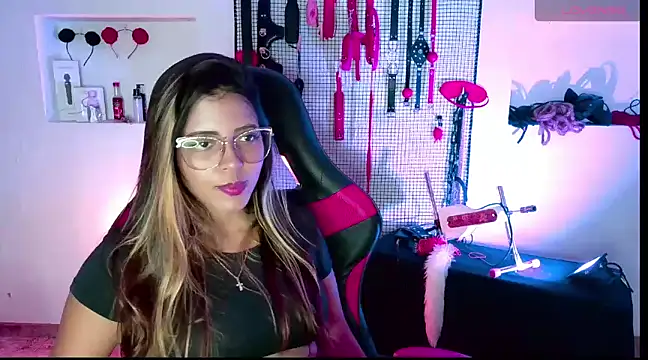 Megaan Greey online show from January 2025 12:22:01 PM