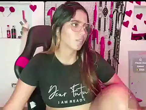 Megaan Greey online show from March 2025 06:55:02 PM