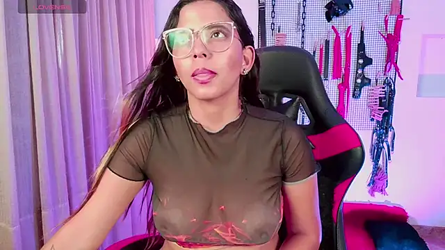 Megaan Greey online show from October 2025 02:36:01 PM