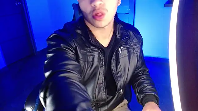 Snapshot of SexyBoy-Bigclit chatting on June 2026 02:07:01 AM SexyBoy-Bigclit online show from June 2026 02:07:01 AM
