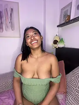 Snapshot of Isabella_fasilier chatting on January 2025 06:53:02 AM Isabella fasilier online show from January 2025 06:53:02 AM
