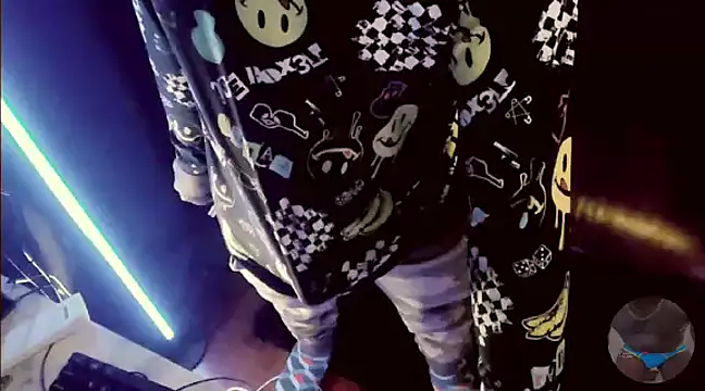 Snapshot of Pressure69mee chatting on February 2025 08:14:02 PM Pressure69mee online show from February 2025 08:14:02 PM