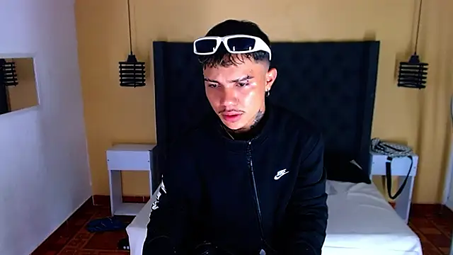 HannibalLester online show from March 2025 08:20:02 AM