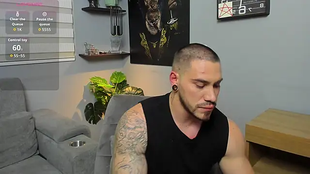 Snapshot of Giorgio-Leone chatting on October 2025 01:22:01 AM Giorgio-Leone online show from October 2025 01:22:01 AM