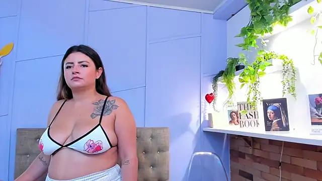 nathalie rossel online show from September 2025 07:08:02 PM