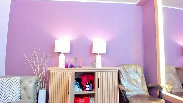 nathalie rossel online show from February 2026 07:12:01 PM