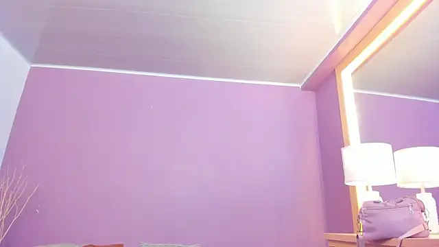 nathalie rossel online show from April 2026 06:27:02 PM