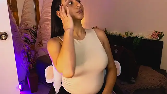 Hannah williams1 online show from December 2025 09:21:01 PM