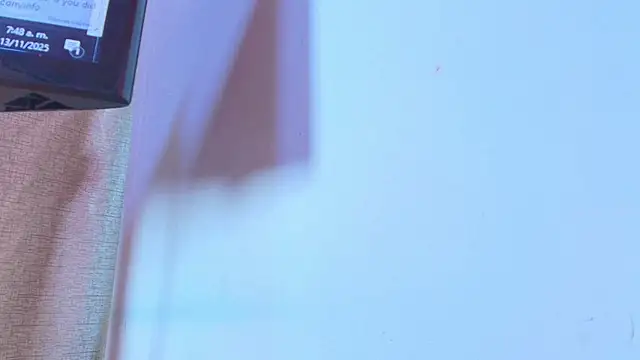 dafne queenn online show from November 2025 12:48:02 PM