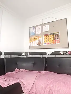 AnnieScott  online show from November 2025 06:54:01 PM