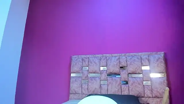 Snapshot of zoee_lovv chatting on January 2026 12:09:02 PM zoee lovv online show from January 2026 12:09:02 PM