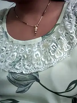 lovelyruhi online show from December 2024 02:42:01 AM