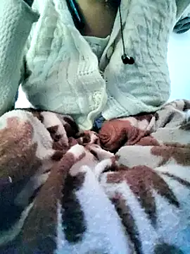 lovelyruhi online show from December 2024 10:13:02 AM