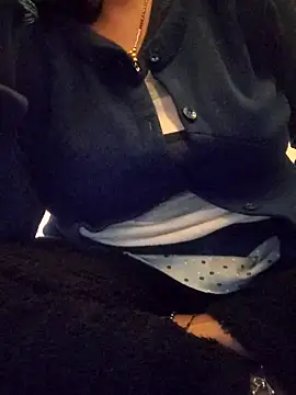 lovelyruhi online show from January 2025 04:32:02 PM