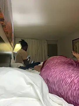 juicybooty cherri2 online show from January 2025 06:45:01 AM