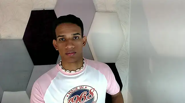 AbrahanBratz online show from December 2024 02:49:02 PM