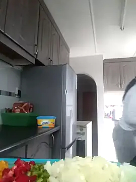 Snapshot of Feathergal69_ chatting on September 2025 02:17:02 PM Feathergal69 online show from September 2025 02:17:02 PM