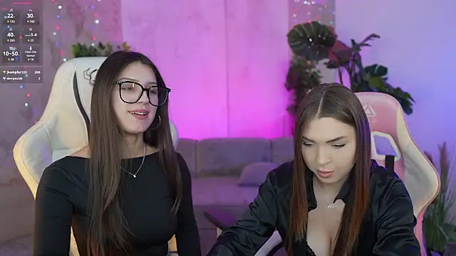 Julia  Star  online show from March 2025 12:28:01 PM