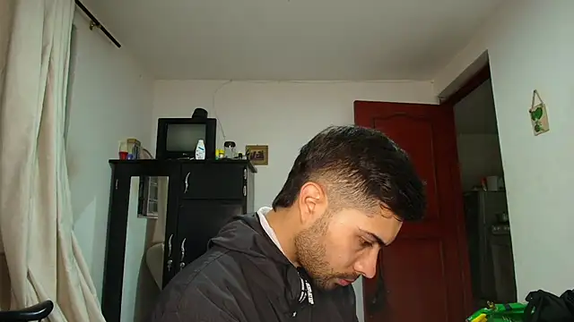 Jestebanano online show from October 2025 10:44:01 PM