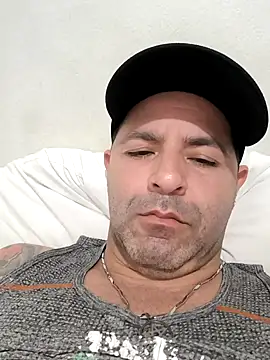 Marciogrei online show from November 2025 09:38:02 PM