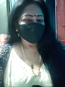 Snapshot of maniisha chatting on May 2026 03:43:01 PM maniisha online show from May 2026 03:43:01 PM