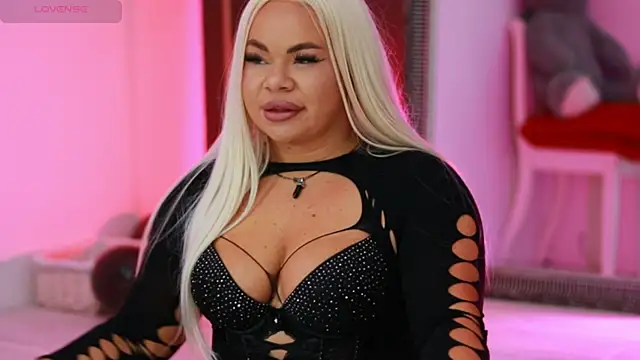 Snapshot of MissLilaa chatting on March 2025 05:47:01 PM MissLilaa online show from March 2025 05:47:01 PM