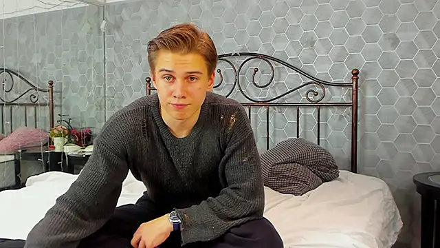 Marcus Swampov online show from December 2024 07:12:01 AM