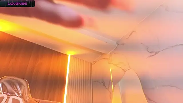 Kitty fox b online show from March 2026 08:14:01 PM