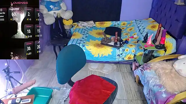 bigassruby45 online show from March 2026 02:03:02 PM