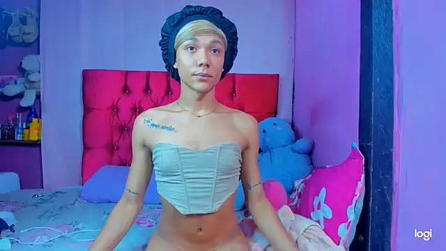 Snapshot of StassieBell chatting on February 2026 09:14:01 AM StassieBell online show from February 2026 09:14:01 AM