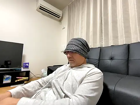 Grandpa29hijii online show from November 2025 01:26:02 PM