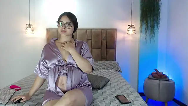 Snapshot of aleejhandraa chatting on January 2026 03:55:01 AM aleejhandraa online show from January 2026 03:55:01 AM