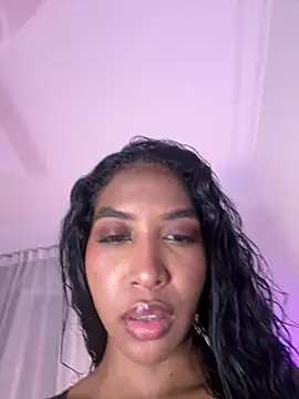 Snapshot of IamCrystal2 chatting on May 2026 08:48:02 PM IamCrystal2 online show from May 2026 08:48:02 PM