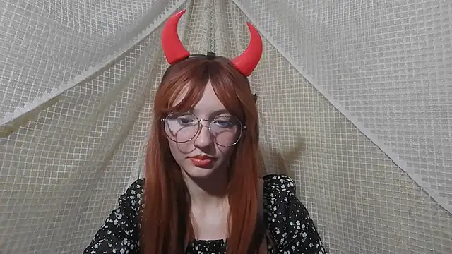 IsabellaBlacky online show from October 2025 03:07:02 AM