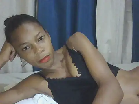 Snapshot of adele-33 chatting on February 2026 02:31:01 AM adele-33 online show from February 2026 02:31:01 AM