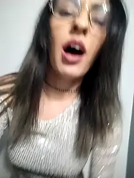 Snapshot of saidaskye chatting on January 2025 07:45:01 PM saidaskye online show from January 2025 07:45:01 PM