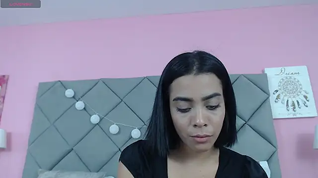 SaraSchmitt online show from January 2025 07:26:02 PM