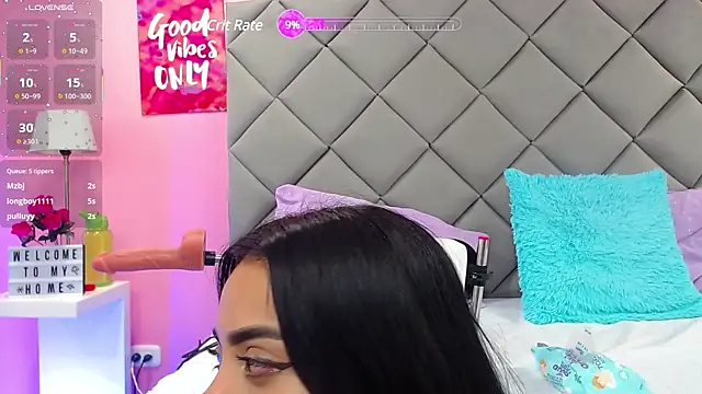 SaraSchmitt online show from February 2025 01:22:01 AM