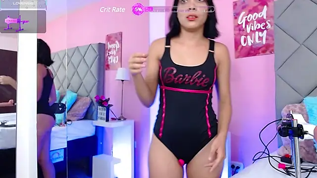 SaraSchmitt online show from February 2025 10:18:02 PM