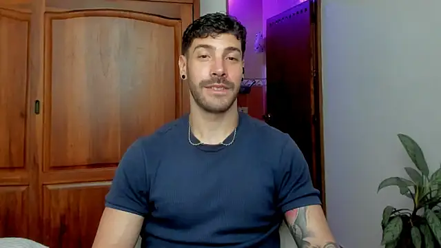 Guyinthemountain online show from August 2026 01:57:01 PM