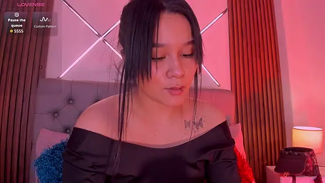 alisson sanders online show from April 2026 01:37:02 PM