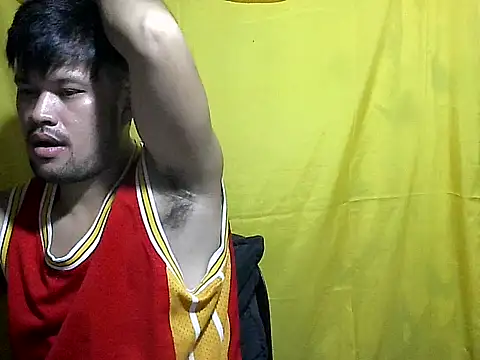 Snapshot of HairyHottestpinoyHandsome chatting on May 2026 02:35:01 PM HairyHottestpinoyHandsome online show from May 2026 02:35:01 PM