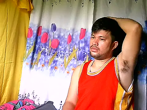 Snapshot of HairyHottestpinoyHandsome chatting on May 2026 02:40:02 AM HairyHottestpinoyHandsome online show from May 2026 02:40:02 AM