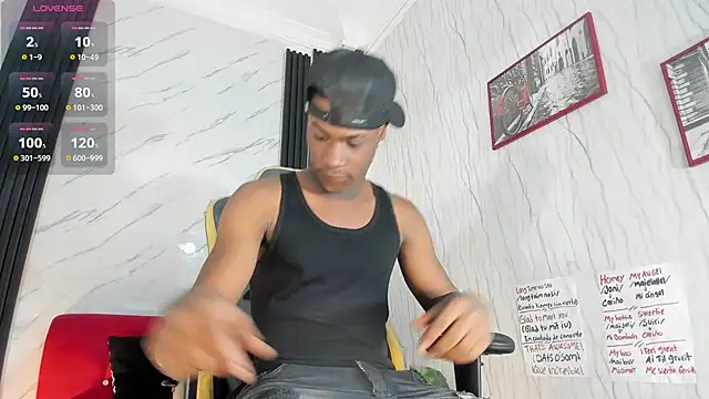 Snapshot of TOWERS21_ chatting on December 2024 07:57:01 PM TOWERS21 online show from December 2024 07:57:01 PM