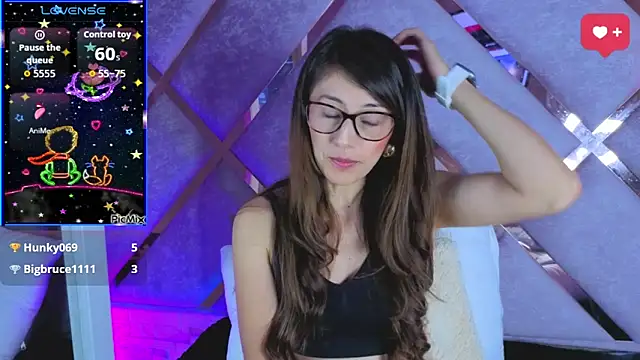  jade white  online show from March 2026 03:07:02 PM