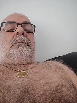 Snapshot of Satiro_Sevilla chatting on May 2026 02:36:01 PM Satiro Sevilla online show from May 2026 02:36:01 PM