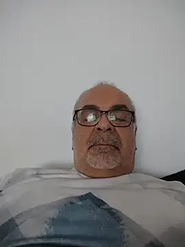 Snapshot of Satiro_Sevilla chatting on June 2026 10:37:01 PM Satiro Sevilla online show from June 2026 10:37:01 PM