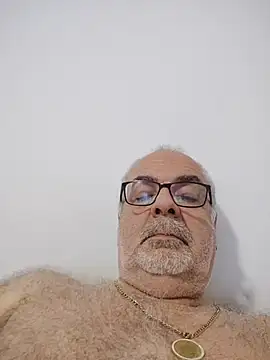 Snapshot of Satiro_Sevilla chatting on June 2026 11:55:01 PM Satiro Sevilla online show from June 2026 11:55:01 PM