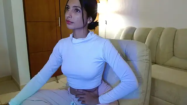 AnnitaSerna  online show from March 2026 04:04:02 AM