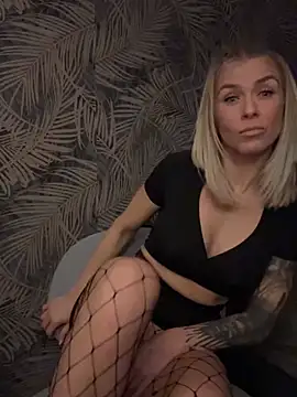 BlueEyesCarole online show from January 2025 07:07:02 PM